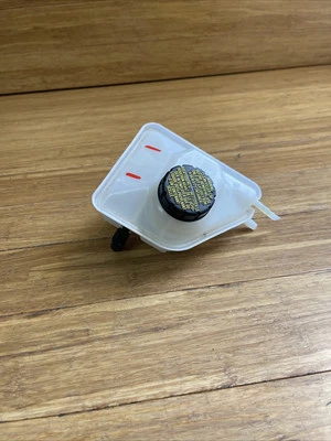 2012-2024 Porsche Boxster 718 garrafa tanque reservatório fluido de freio 4k milhas fabricante de equipamento original - Imagem 1 de 4