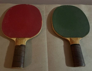 Vintage Wooden Ping Pong Paddles W/ Leather Grips - Red & Green - Made In Japan - Picture 1 of 15
