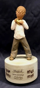 willow tree “Heart Of Gold” Musical Box 2011 plays swan lake - Picture 1 of 11
