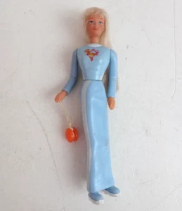 Vintage 1999 Mattel Barbie Totally Yo Yo Skipper 5" Doll McDonald's Toy - Picture 1 of 6
