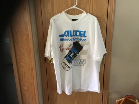 Vintage 2001 Ryan Newman SIGNED Nascar ALLTEL #02 Chase Authentics T-Shirt 2X Cover