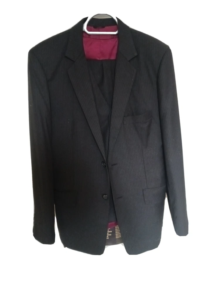 3 piece suit Armani "Price Drop" Foto 1 de 4