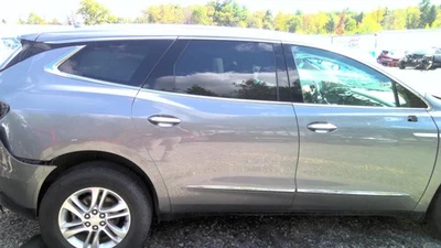 Buick Enclave 2020 puerta trasera derecha lado pasajero acero satinado gris met Foto 1 de 3