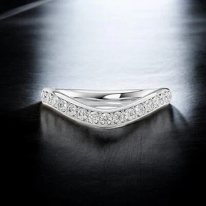 Alianza de boda de oro blanco de 14 quilates con diamantes creados en laboratorio de 0,50 quilates corte redondo certificado - Imagen 1 de 10