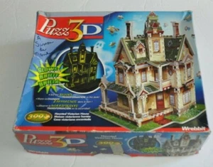 HAUNTED VICTORIAN MANSION Puzz-3D PUZZLE Wrebbit (miss 6 pieces) - Picture 1 of 2