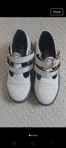 riverisland mädchen Gr. 1 Schuhe - Bild 1 von 3