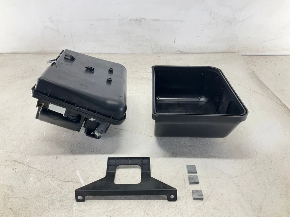 06-08 Porsche Cayman 987 Evap Vapor Carbón Bote Fabricante de Equipo Original Foto 1 de 4