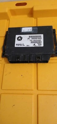 Jeep Commander 2008 módulo de control de asistencia de estacionamiento #05026016AD Foto 1 de 3