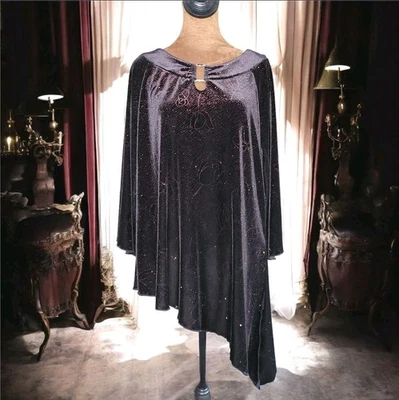 Y2K 衬衫 Whimsigoth 天鹅绒 18/20 码黑色红色闪光玫瑰不对称上衣 — 第 1/4 张图片