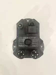 Mercedes Benz w124 SIEMENS Zündsteuergerät Modul OEM 6Zyl 0035451532 - Picture 1 of 3