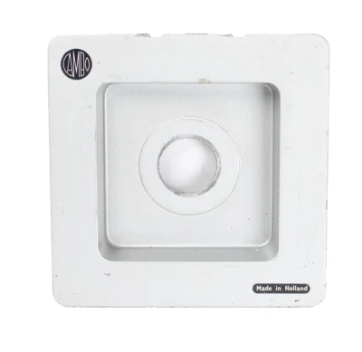 Cambo Recessed 27mm Lens Board With Hole 34mm / 163mm x 163mm - Image 1 of 3
