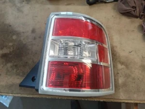 Ford Flex 2009-2011 RH Tail Light Passenger Side w/o LED OEM - Picture 1 of 2