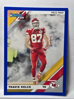 2019 Panini Donruss - Photo Variation Press Proof Blue #2 V Travis Kelce - Image 1 of 2