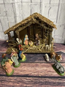 Belén vintage conjunto de 11 figuras establo de madera.  Hecho en Italia - Imagen 1 de 12