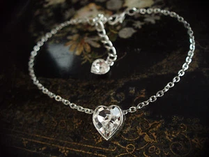 Crystal Heart Bracelet Made with Swarovski Elements - Picture 1 of 4