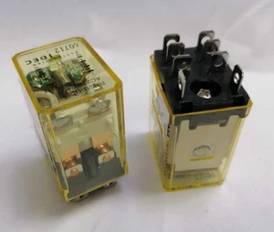 10pcs Brand New IDEC Relay RH4B-UL 220VAC - Picture 1 of 6