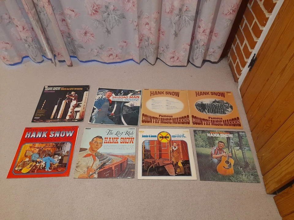 Collection of 8 Hank Snow vinyl LPs Railroad Man Tracks & Trains Country Records - Image 1 of 1