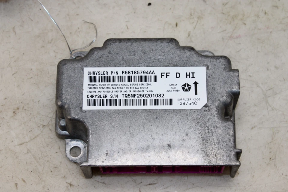 2012-2017 Fiat 500 Control Module 68185794AA OEM ML77 - Image 1 of 4