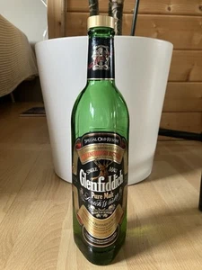 Glenfiddich Pure Malt / Clans of the Highlands of Scotland / Clan Sutherland - Bild 1 von 4