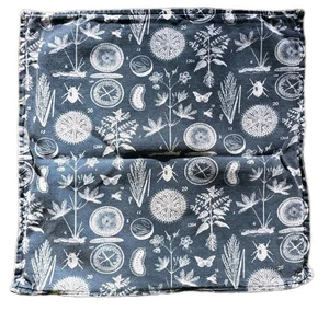 Ikea Blavinge Kissenbezug blau weiß Insekten Botanische Zeichnungen Landhaus  - Bild 1 von 8