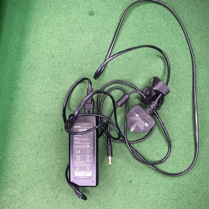 Logik LNP90W10 90W Laptop Charger Power Adapter Fits HP Dell Asus Acer Lenovo - Picture 1 of 2