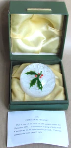 PERTHSHIRE LIMITED EDITION 97/250 CHRISTMAS 1971 HOLLY BRIEFBESCHWERER (10356) - Bild 1 von 3