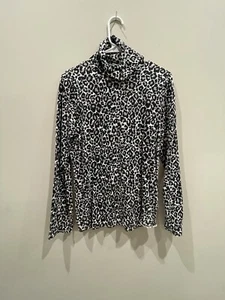 J Crew M Leopard Print Long Sleeve Turtleneck Top Stretch Cotton White Black - Picture 1 of 5