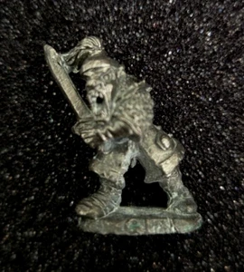 Classic Citadel Warhammer Fantasy Battle Goblin-Metal GW - Picture 1 of 2