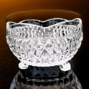 Vtg Indiana Glass Diamond Point Scalloped Edge 3 Footed Candy Dish H 3" x W 5" - Picture 1 of 5