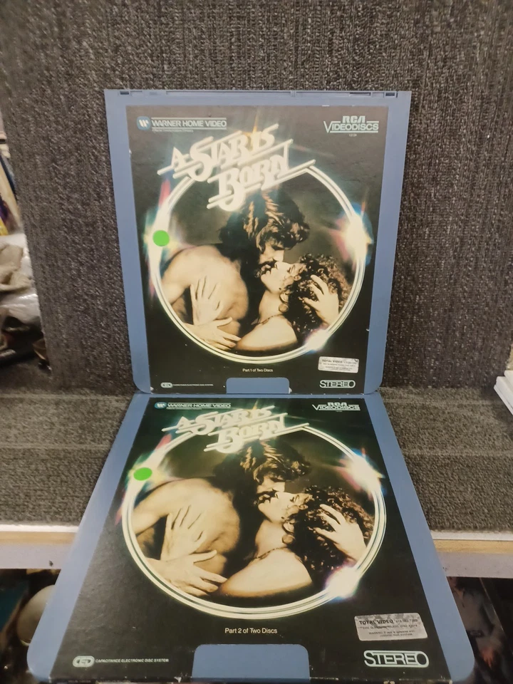 A Star is Born CED Videodisc 2 Disc Set Barbara Streisand Kris Kristofferson Foto 1 de 1