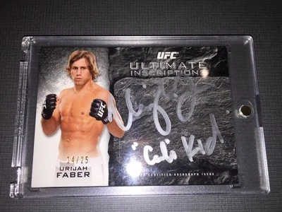 Tarjeta autógrafa de tinta plateada auténtica Urijah Faber Ultimate Inscriptions #14/25. Foto 1 de 4