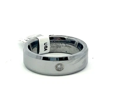 Anillo de banda de 7 mm con borde biselado de diamante genuino de 0,06 quilates de tungsteno Foto 1 de 4