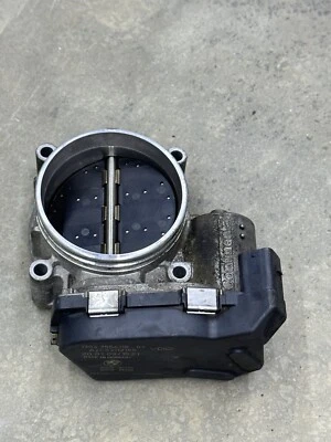 07 08 09 10 11 OEM BMW 328i 328xi Engine Throttle Body Control Assembly Unit  - Image 1 of 4