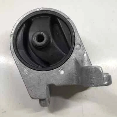A4614 Rear Engine Motor Mount (1 Pc) for Chrysler Sebring 3.0L AT - MR272206 — 第 1/4 张图片