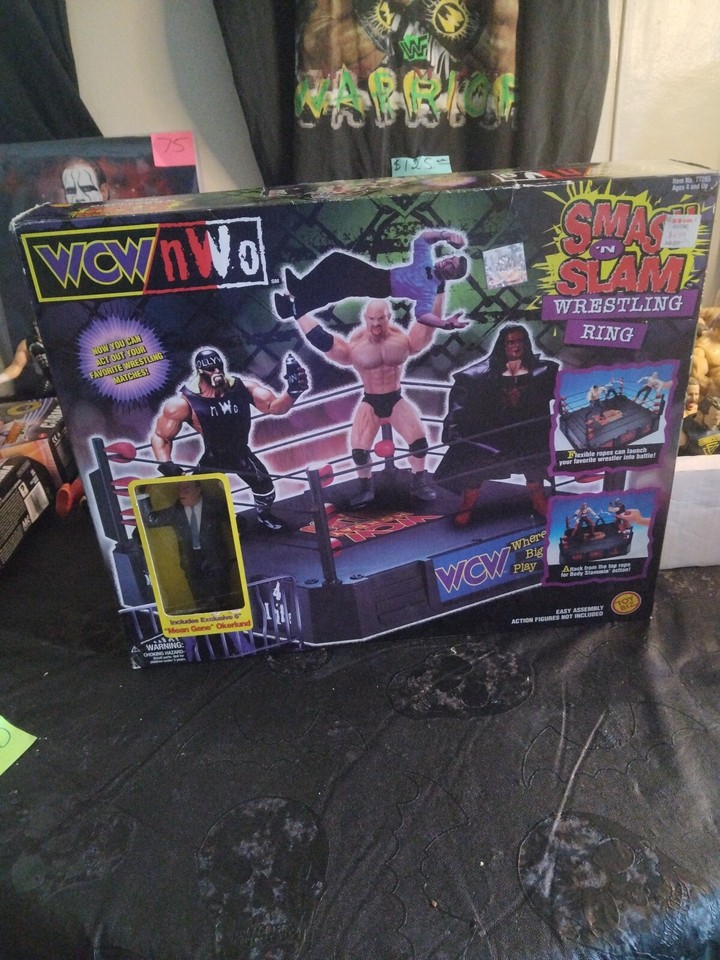 SMASH 'N SLAM Wrestling Ring w/Mean Gene Okerlund NEW MSB Toybiz 1998  WCW/NWO