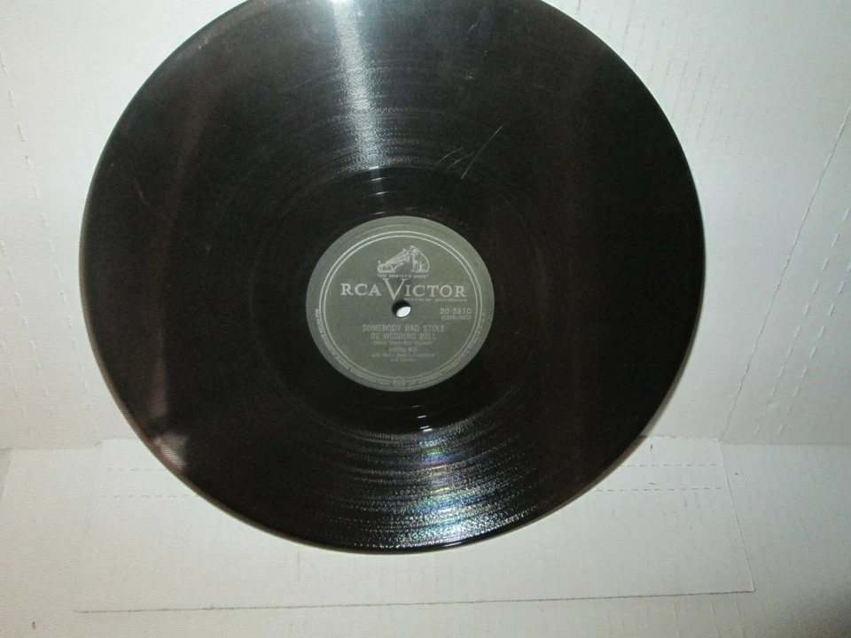 EARTHA KITT - SOMEBODY BAD STOLE DE WEDDING BELL / LOVIN rare 78 Jazz Soul E- - Image 1 of 1