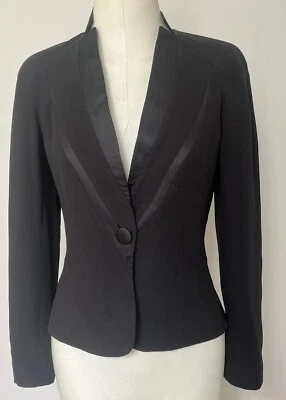 Chaqueta Blazer Escada Ajustada Para Mujer Talla 34 Negra 100% Seda Forrada Esmoquin Foto 1 de 4
