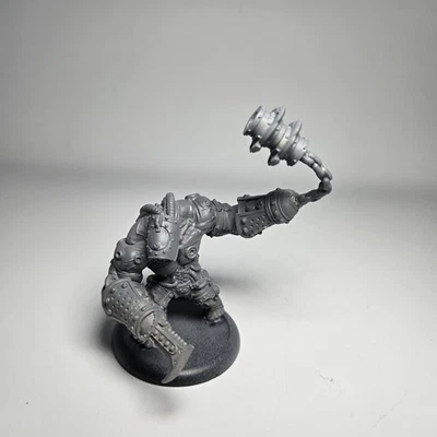 Grúa. Heavy Monstrosity [x1] Mercenarios [Máquina de calentamiento] Montados Foto 1 de 3