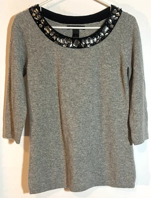 Suéter Elena Solano 100 % cachemir adornado cuello joya manga 3/4 brillante Foto 1 de 4