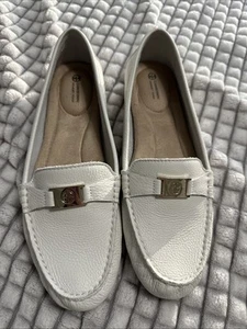 Giani Bernini Memory Foam Loafers White Dailyn Size 8.5M Women’s - Picture 1 of 13