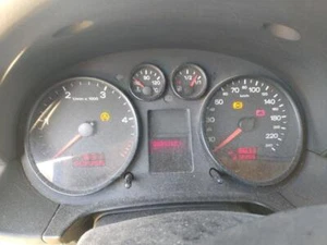 8Z0920900X cuadro de instrumentos para AUDI A2 (8Z0) 1.4 TDI 2000 4953828 - Imagen 1 de 3