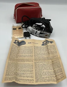 Vintage Loeller AZN AC Mini Travel Iron In Original Zip Case, Germany NOS - Picture 1 of 16