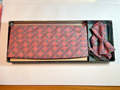 after Six Cummerbund & Bowtie Set Purple Rose Blue One Size Vintage - Image 1 of 4