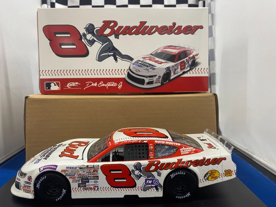 Dale Earnhardt Jr Speedway clásico autografiado Foto 1 de 1