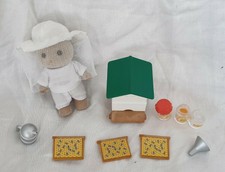 Sylvanian Families Horace Honeybear Beekeeper Beehive UK 2011 Calico Critter