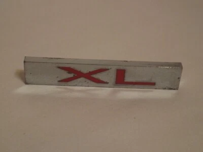 Emblema XL 1982 1983 1984 1985 1986 Ford F150 F250 F350 82 86 Bronco 4x4 insignia P Foto 1 de 4