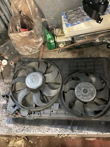 VOLKSWAGEN PASSAT CC RADIATOR COOLING FAN 2.0 TDI DIESEL 2012 - Picture 1 of 3