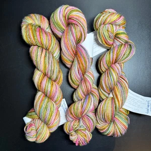 VINTAGE MADELINETOSH YARN 3 Skeins Tosh Merino Light 420 Yards "Mansfield" - NOS - Picture 1 of 9