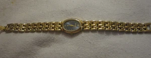Accurist  oval wristwatch bracelet  strap. Cal BL22, LB770N. No box.   WORKING - Picture 1 of 8