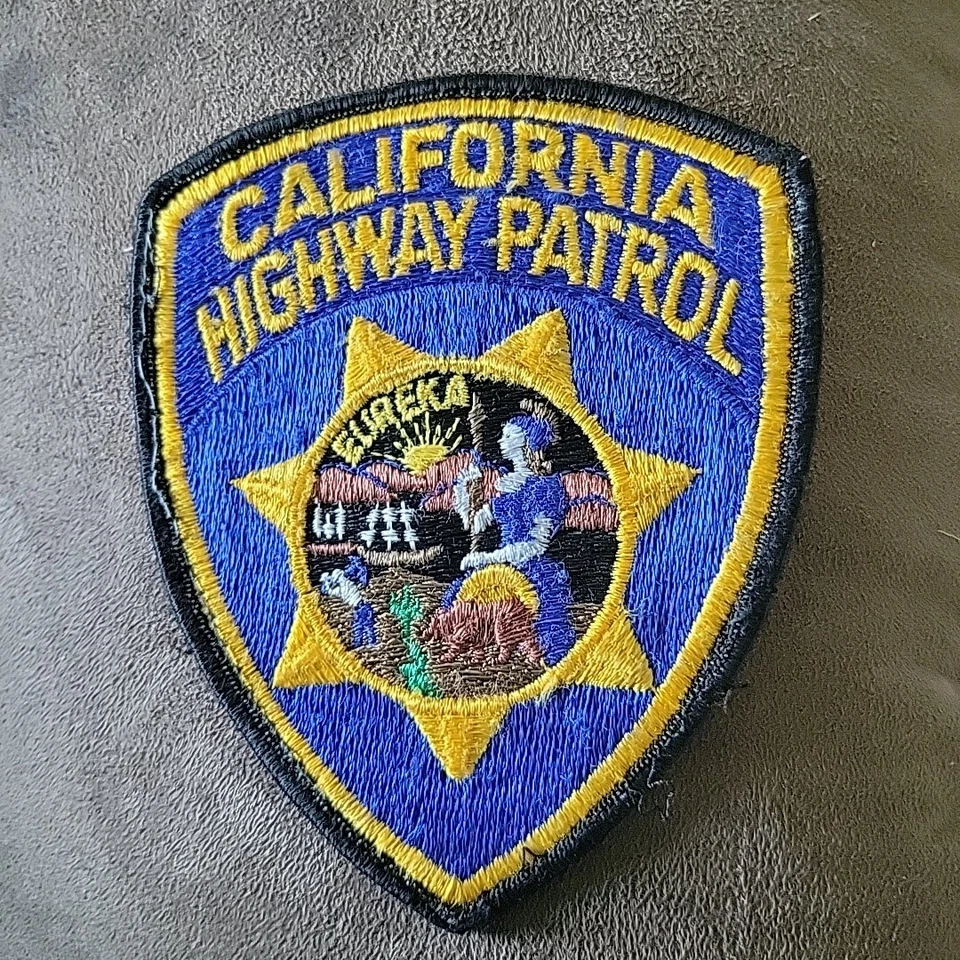 PARCHE DE HOMBRO PATRULLA DE CARRETERAS DE CALIFORNIA Foto 1 de 1
